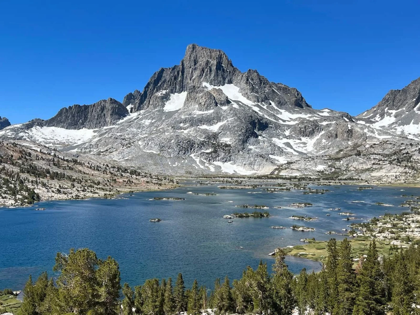 Alpine lakes and granite peaks along the John Muir Trail in the Sierra Nevada